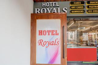 Hotel O Royals - 6