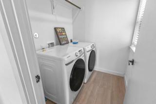 Peerless Place I 3BR Near NRG & Med Center - 7