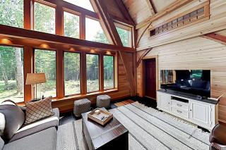 The Lazy Lumberjack Cottages - 1