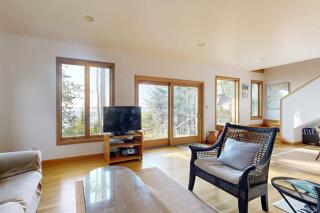Serenity Cove Cottage - 5