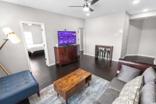 FIFA Stay 2BR Near NRG DT & Med Center -3 - 5