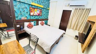 Townhouse Ganpati Mandir Khajrana Formerly Rathore Residency - 1