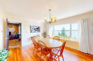 Pigeon Hill Retreat - 1