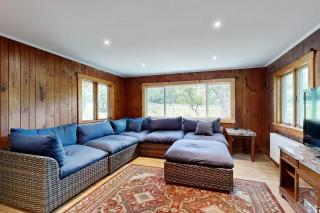 Come Spring Hideaway - 8