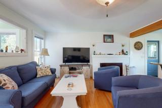 Goose Creek Cottage - 9