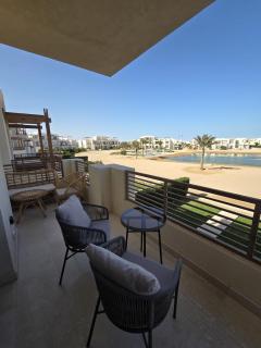 Stylish 2BR Lagoon Escape El Gouna - 1