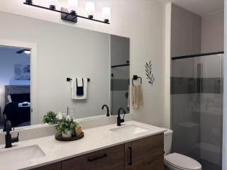 Brand New Resort Style 3BR Duplex in Gated Community - 5