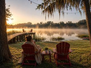 Lakefront Retreat Near Tampa Dock Kayaks Firepit - 3