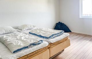 Gorgeous Apartment In Ringkøbing With Wifi - 1