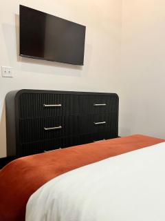 Brick & Bed Riverfront Lofts, T 301 - 4