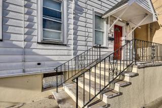 Premier Lodi 3BR 1st Floor Near NYC, MetLife & American Dream - 9