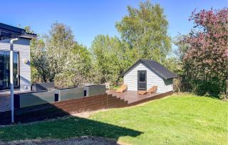 Beach Front Home In Mesinge With Wifi - 5