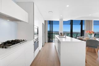 Coastal Breeze Skyhome at Oracle Level 36 - 3