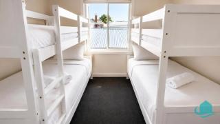 2B at Swansea cosy cottage, outdoor pet friendly - 6