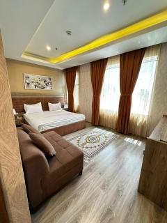 Rock Rose Hotel - 5