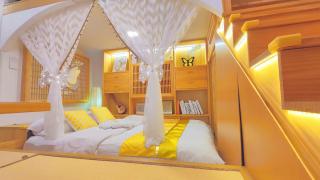 Meisuguan Apartment City Night View, 10-Min Walk to The Bund & Metro Lines 10 & 12 - 1
