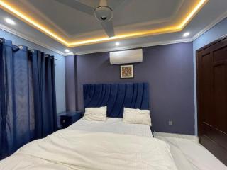 Premium Furnished Stay In Bahria Town - 1
