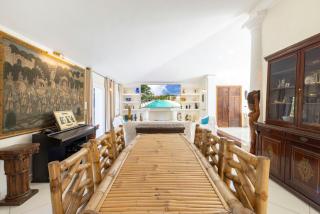 Luxury Seaside Villa Near Cagliari - 8