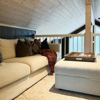 Beautiful Forest Cabin Near Ski Trails - 7