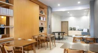 VX Hotel Hangzhou Banshan - 2