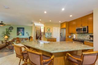 Wailea Ekahi #53-C Hawaiian Beachfront, AC throughout, Easy Pool Access, Wifi - 5