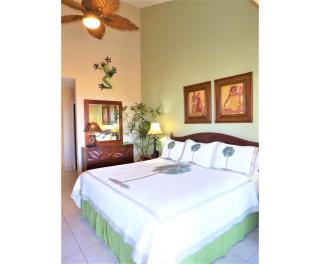 Wailea Ekahi #53-C Hawaiian Beachfront, AC throughout, Easy Pool Access, Wifi - 2