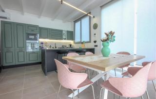 Amazing Home In Salemi - 7