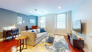 Spacious 1B in Faneuil HallQuincy Market - 7