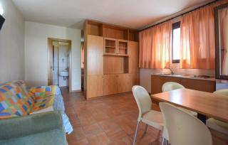 Awesome Home In Pescia Romana With Swimming Pool - 6