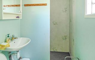 Gorgeous Home In Visby With Ethernet Internet - 1