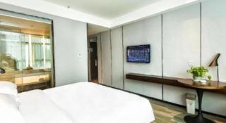 Borrman Hotel Yunfu Xinxing County Bus Station - 1