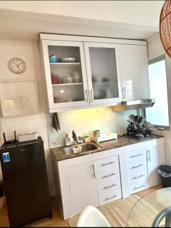 ICONiC SUDIRMAn PaRK RESIDENcE APARTMENT COZY two bedroom family friendly stylish design - 4