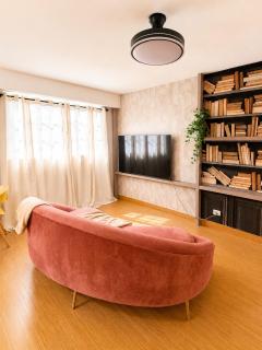 Spacious Casco Viejo Apartment Walk Everywhere - 0