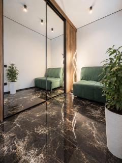 Стильні апартаменти в районі автовокзалу ЖК Great House Парковка - Riwne - 3