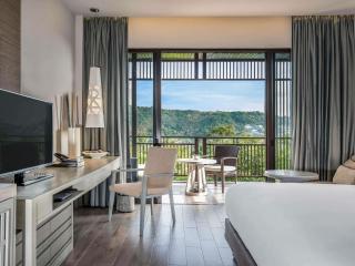Pullman Phuket Arcadia Naithon Beach - 4