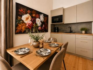 NUJU Rentals - 6-Apartments - 26 Gäste - Garten - 8