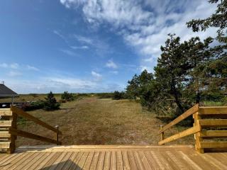 Beachfront Cottage With Sea View And Wild Nature - 9
