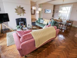 Astondene, East Cliff - 2