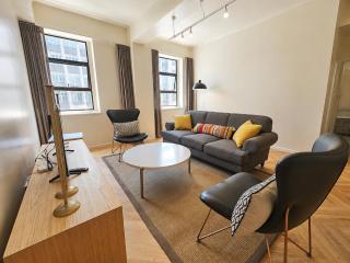Cape Central Designer Suite - 6