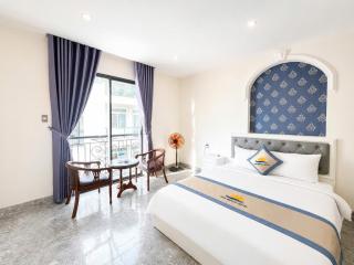 Sun Beach Hotel - 3