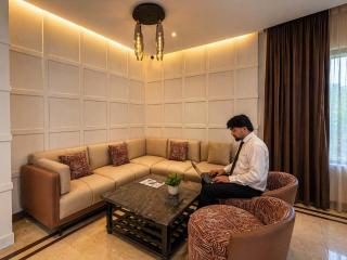 Hotel Sunshine - 1