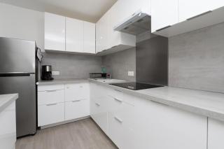 Appartement 200m plage St Colomban - 4