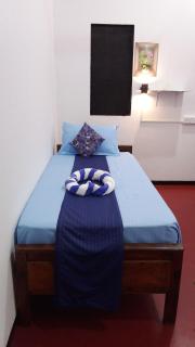 zeenath villa& room s - 1