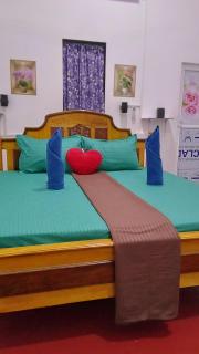 zeenath villa& room s - 2
