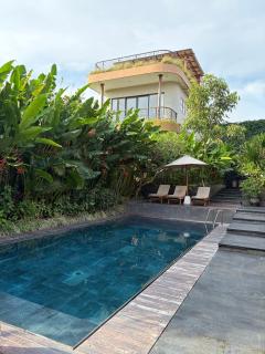 Twinseas Villa - 0