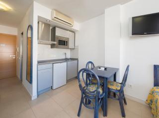Playa Bella Apartments - Bucht von San Antonio - 8