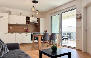 Awesome Apartment In Barbariga With Wifi - 8