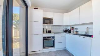super appartement F3 avec jardin - 8