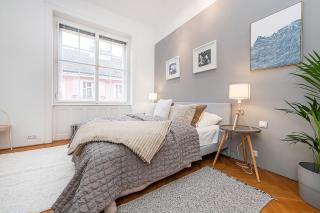 Elegant Old Town Apt with Balcony - 3