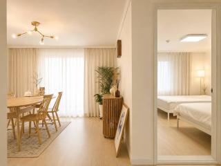 Dalgona Stay Hapjeong in Seoul - 4